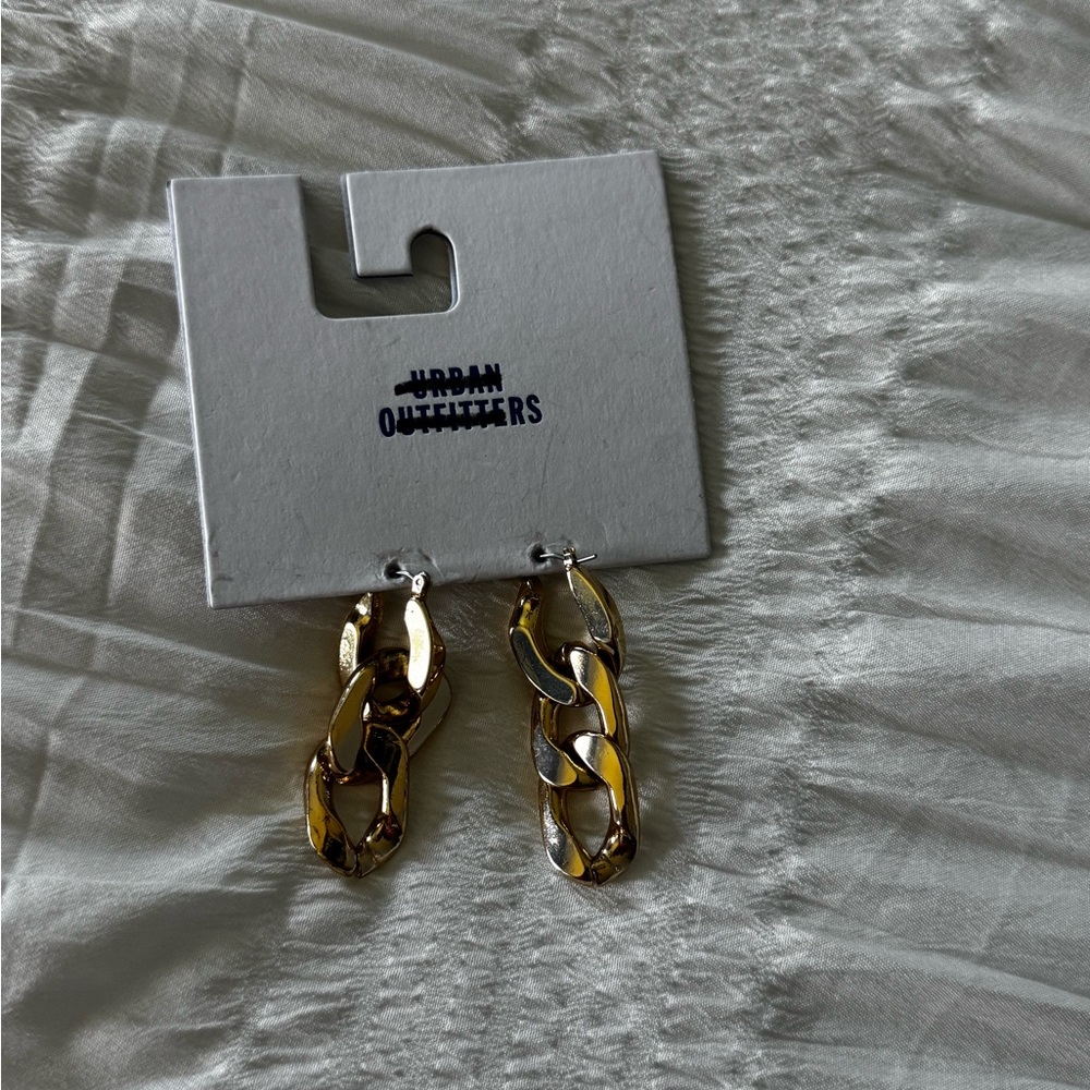 Urban Outfitters Gold Chain-Link Drop Earrings